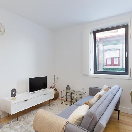 Guestready - Cosy And Modern Apartment 4Mins From Metro بورتو المظهر الخارجي الصورة